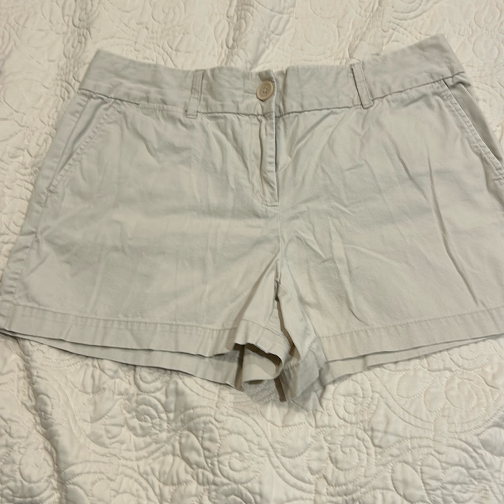 Loft khaki shorts size 8